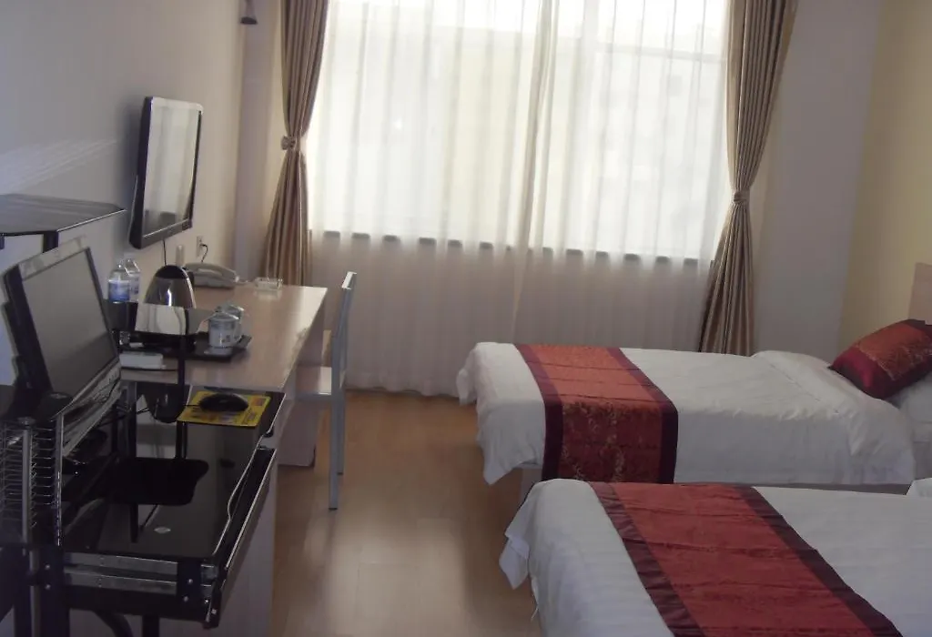 Super 8 Wuyishan Road 호텔 2*
